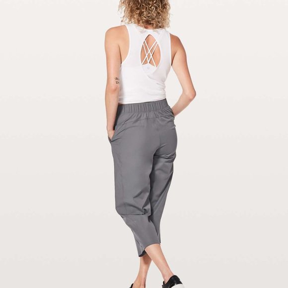 LIKE NEW: Lululemon Crops - Picture 2 of 6